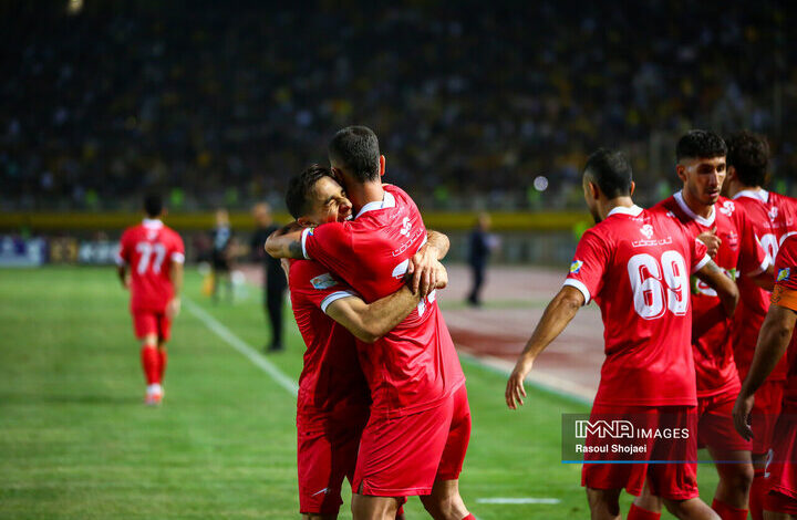 گزارش زنده؛ چادرملو اردکان ۰ _ پرسپولیس ۰