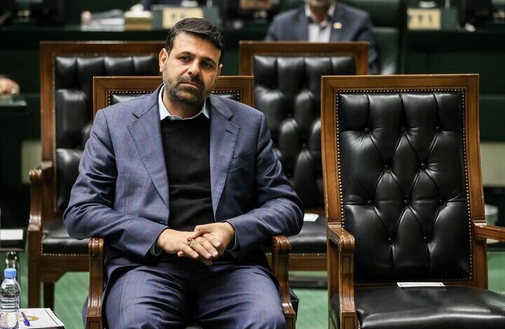 احمد نادری
