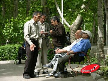 جزییات افزایش ۴۰ درصدی حقوق بازنشستگان اعلام شد/ وزیر کار درباره تغییر جدید حقوق بازنشستگان چه گفت؟