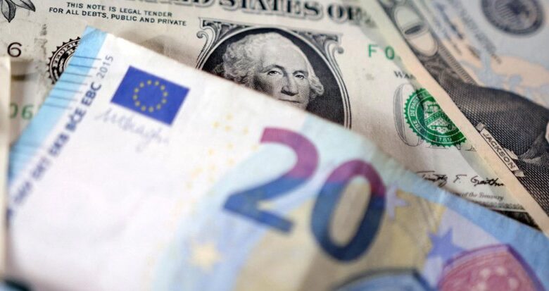 نرخ ارز در بازارهای مختلف 11 آبان ماه/ دلار و یورو گران شد