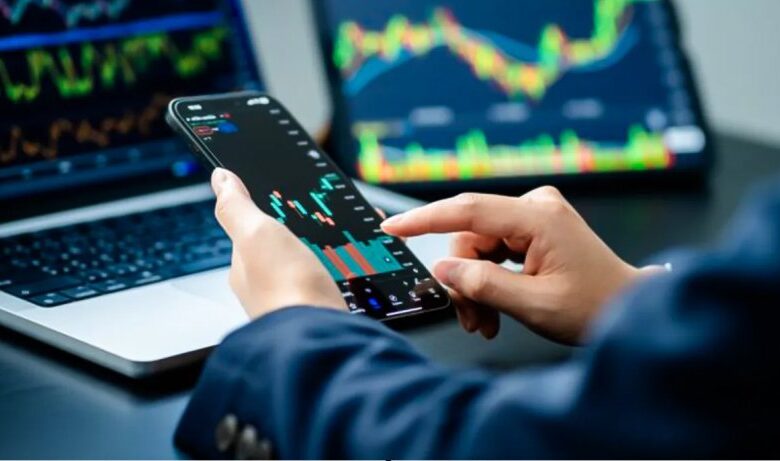 شاخص کل فرابورس ۲۸ هزار واحدی شد/ سبز پوشی شاخص کل بورس