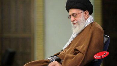 رهبر انقلاب: این کتاب را پشت پرده اشک خواندم +تصاویر