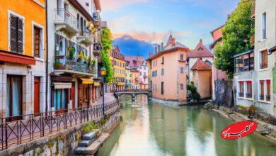 این شهر به ونیز فرانسه مشهور شد