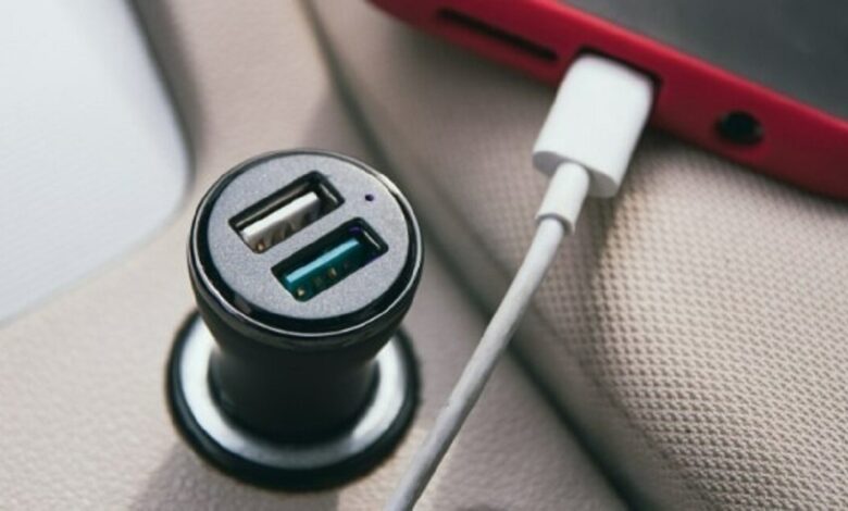 فندکی ماشین