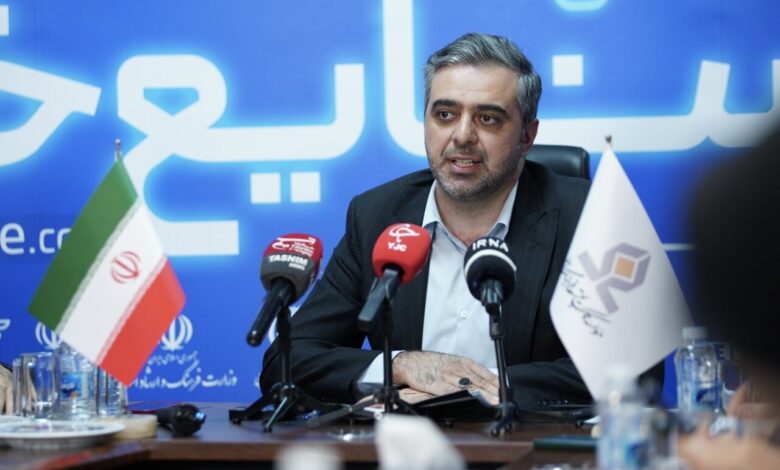 سید صادق پژمان