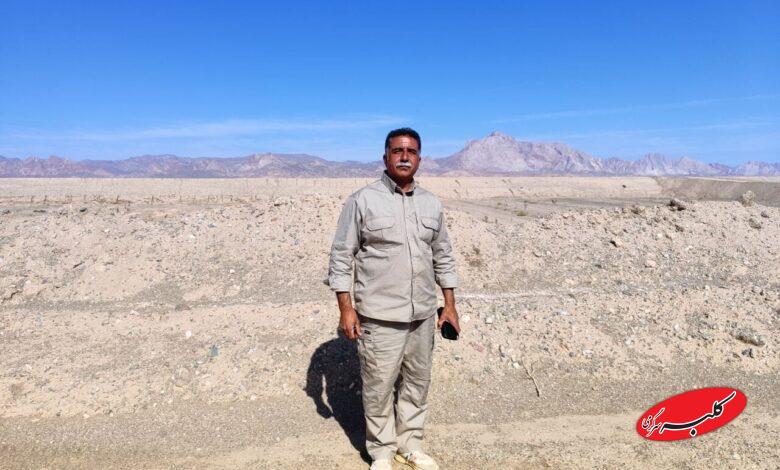 حسنی، شکارچی سابق انارکی