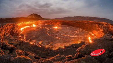 رودخانهای از گدازههای داغ