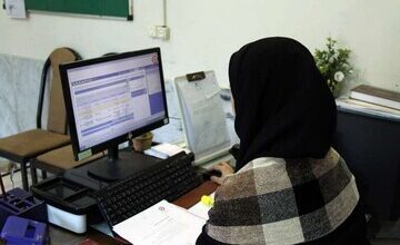 خبر مهم رییس سازمان اداری و استخدامی برای کارمندان/ این کار در ادارات ممنوع شد