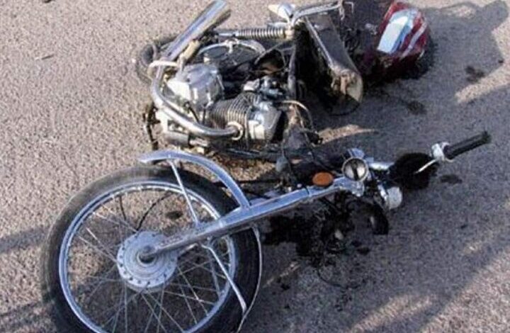 واژگونی ۴ موتورسیکلت روی پل روشندلان؛ چهار مصدوم راهی بیمارستان شدند