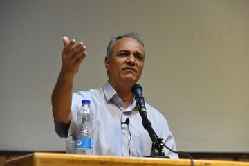 روایت زیدآبادی از دیدار با دانشجویان بسیجی: تغییری رخ داده، اما شاید دیرهنگام!