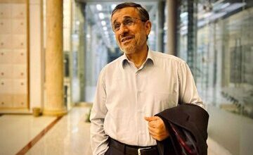 پیام معنادار احمدی نژاد به مخالفانش؟/ نقشه رئیس جمهور سابق برای انتخابات شورای شهر آینده