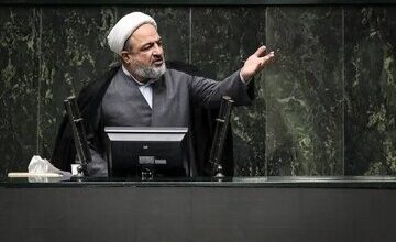 التهاب در صحن مجلس؛ رسایی خطاب به قالیباف: اگر شما بخواهید خفه بشویم، خفه می‌شویم / قالیباف: شما هم صحبت می‌کنید هم شانتاژ؛ این خوب نیست