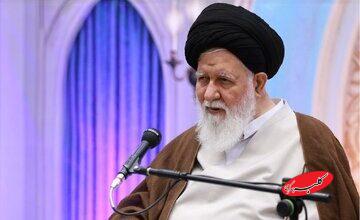 علم الهدی: در رسانه های خانگی از اتاق خواب پرده برداری می شود/ گوشی والدین در دست کودکان قرار می گیرد و آنها با صحنه های هنجارشکنانه رو به رو می شوند