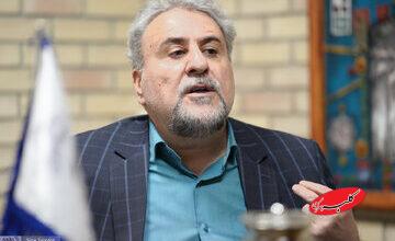 فلاحت پیشه: قانون اساسی باید اصلاح شود/ وقتی دولت و مجلس میگویند نمیتوانیم، هردو باید استعفا کنند