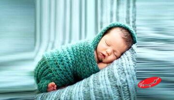 عباس عبدی خطاب به کسانی که برای کاهش فرزندآوری زنجموره می کنند: صورت مسئله را عوض نکنید؛ تا اقتصاد و تحریم حل نشود این مساله هم حل نمی شود