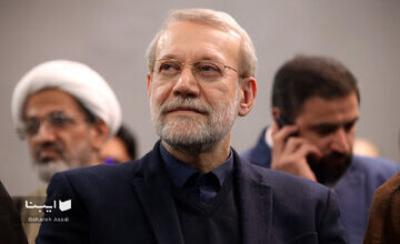 افشای تهدید واشنگتن از زبان لاریجانی؛ یا حرف‌مان را می‌پذیرید یا اسرائیل حمله می‌کند