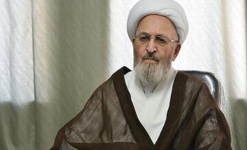 زنان در فضای اجتماعی مؤثّر و نقش‌آفرین‌اند /اسلام راه روشن کرامت زن را ترسیم کرده است