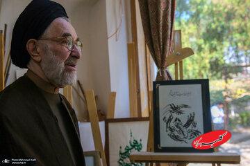 عیادت سیدمحمد خاتمی از پیرمرد یزدی که بارها به خاطر رییس دولت اصلاحات مورد ضرب و شتم قرار گرفته بود!