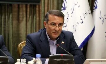 بدرفتاری کارمندان دولت را گزارش کنید