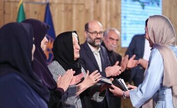 یادبود ثمینه باغچه‌بان؛ بانوی صبور آموزش ناشنوایان