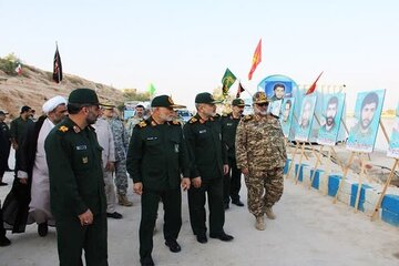 سردار وحیدی در بازدید از منطقه دوم ندسا؛ دشمن  جرات نمی کنند نگاه چپ به این آب و خاک بیندازند