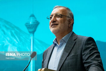 زاکانی: مصوبه جدید حریم، صیانت شهر را به باد میدهد