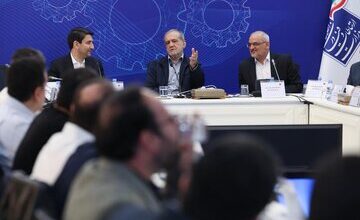 وزیر ارتباطات: تسهیلگر گفتوگوی دولتمردان و فعالان اقتصاد دیجیتال خواهم بود