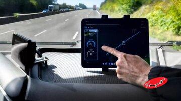 تحولی بزرگ در حملونقل / بزرگراهی که برق را به خودرو میفرستد