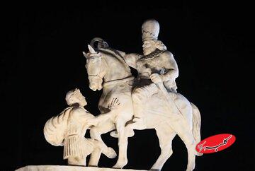 خیابان شاپور در تهران بد بود، مجسمه او خوب است!/ نام خبرگزاری رسمی کشور پارس بود، به خبرگزاری جمهوری اسلامی تغییر کرد/ از کی یهو ناسیونالیست شدند؟