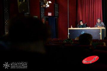 تصویری از رقابت کاپیتالیست‌ها و کمونیست‌ها