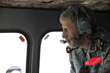 در مرزهای شرقی کشور چه موانعی ایجاد شده است؟/ فرمانده کل ارتش: دیوار مرزی در تأمین امنیت کشور نقش موثر دارد/ ارتش قدرتمندانه از مرزها محافظت میکند