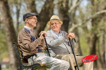 سالمندان برای بهبود سلامت خود، بیشتر معاشرت کنند