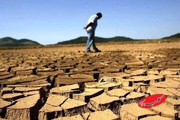 احمدینژاد نتوانست یک وزارتخانه منتقل کند چه برسد تخلیه تهران/ خشک کردن دریاچه پریشان برای دلمه بادمجان تهرانیها/راه حل بیآبی از زبان اسماعیل کهرم