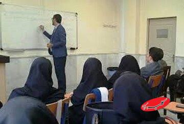 در ۱۰ سال اخیر ۱۲ هزار استاد دانشگاه از ایران خارج شدهاند که ۶۰ درصد آن برای چهار سال اخیر است