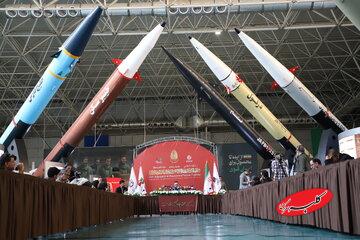 نشست خبری یک جشنواره تئاتری زیر سایهی موشکهای «خیبرشکن»، «فتاح» و...