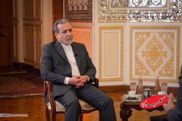 عراقچی : دیپلماسی استانی را گسترش داده ایم تا مشکلات استانهای مرزی با کشورهای همسایه حل شود/ از این طریق بخشی از تحریمها برداشته می شود