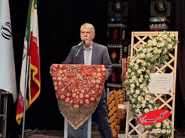 حضور وزیر ارشاد در لرستان برای تجلیل از فرشید صمدیپور/ این نه پاسداشت یک فرد که پاسداشت نماد هنر مردمی است
