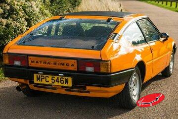 خودروی فرانسوی با چراغهای پیکان!