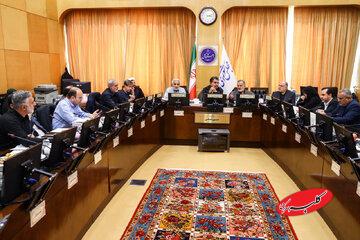 ماجرای حج لاکچری چیست / گزارش کمیسیون اجتماعی از مرگ بیش از ۷۵ هزار متقاضی در صف حج تمتع