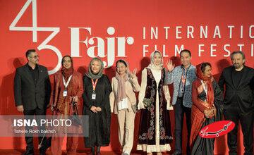 افتتاحیه چهل‌وسومین جشنواره جهانی فیلم فجر/ خارجی‌هایی که به شیراز آمدند/ گزارش تصویری