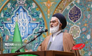 امام جمعه قم شایعه ارسال پیام به آمریکا را تکذیب کرد / همانطور که رهبری فرمودند، آمریکا شایستگی مذاکره با ایران را ندارد