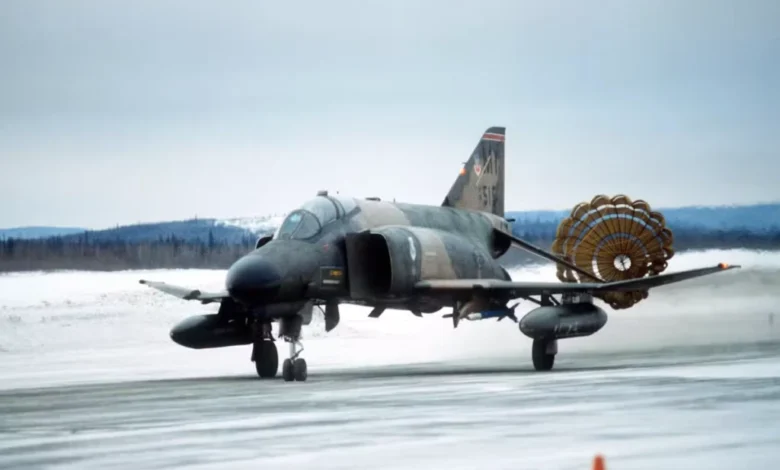 اف-۴ فانتوم مک دانل داگلاس