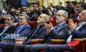 اظهارات مهم پزشکیان درباره حجاب/ مسئله ساده ای نیست که با دستور و تحکم حل شود/ بعد از فوت همسرم با بچه هایم دعوا نمی‌کردم