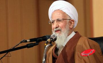 آیت الله جوادی آملی: آبروی ملت دست مسئولین امانت است/ مگر کسی حق دارد خودش را ذلیل کند و بگوید من پیمانی را امضاء می کنم هر چه شد، شد!
