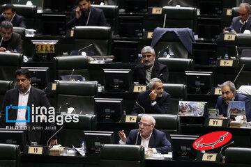 فراکسیون مستقلین سکوت کرد، راه برای فشار تندروها هموار شد