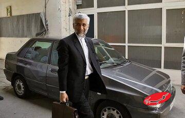 شاکی شدن سعید جلیلی از پرداختن به ماجرای ضد گلوله شدن پرایدش و دفاع از خود؛ اینها نقاط قوت هستند!/ دنبال این هستند که بنز سواری خودشان را توجیه کنند