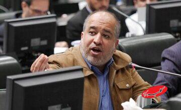 انتقاد خضریان از اهدای جایزه صلح فیفا به ترامپ: آمریکا با اقدامات غیراخلاقی به دنبال حاشیهسازی برای تیم ملی است