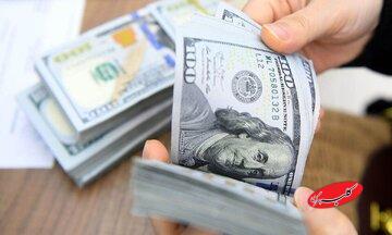 ضربه سنگین ترامپ به دلار/ شدیدترین ریزش سالانه دلار رقم خورد