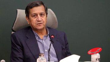 اولین اظهارات همتی بعد از بازگشت به بانک مرکزی/ قول می دهم بازار ارز به ثبات برسد