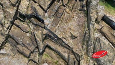 سرهای سنگی عظیم